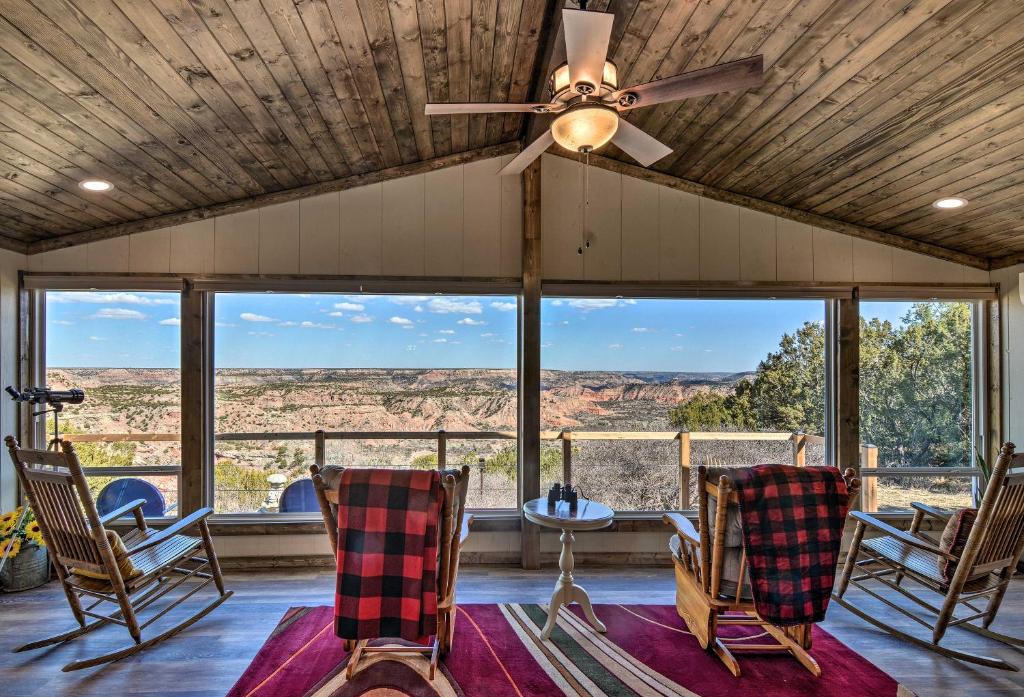 Canyon House | Charming Texas Home with Stunning Canyon Views!