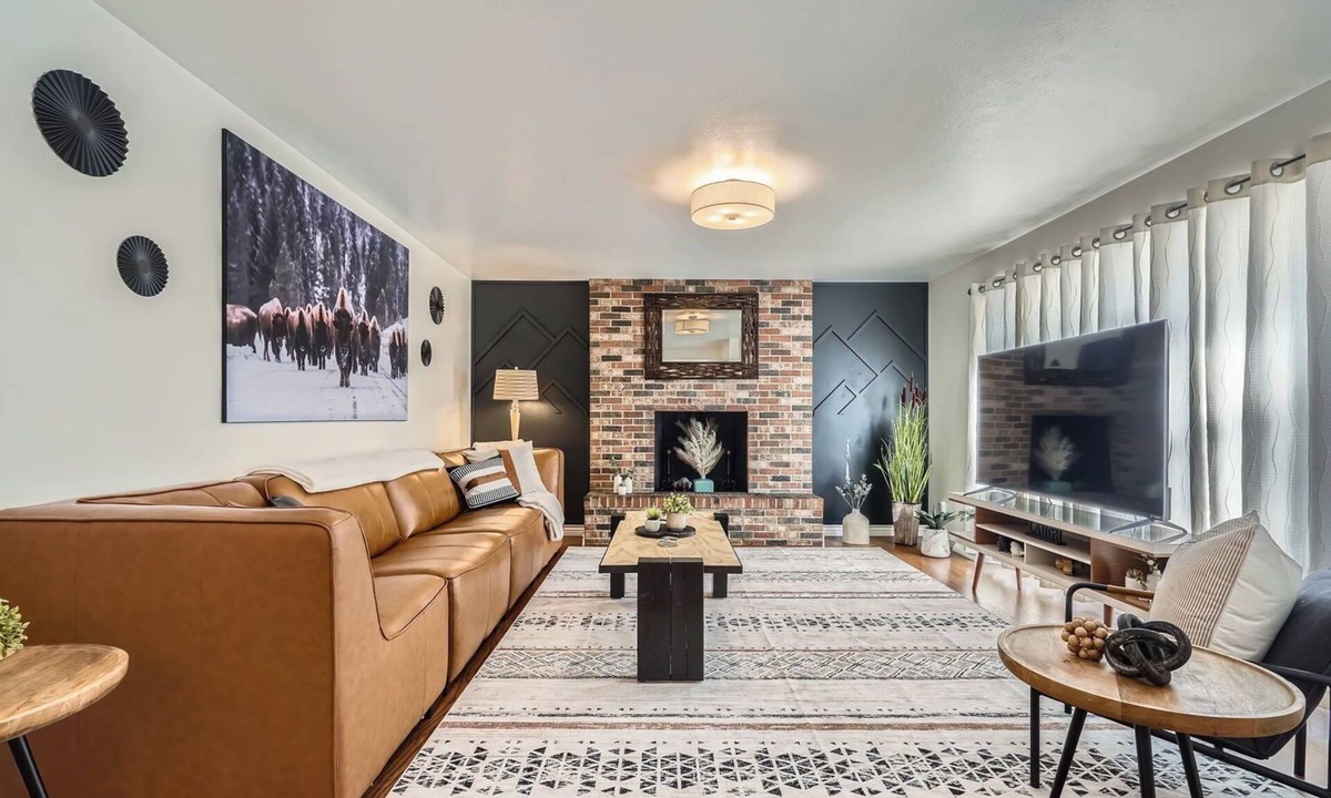 Scenic Heights House | Close to Denver, Boulder and mountains! Up to 10 guests-5 beds! Foosball, games.