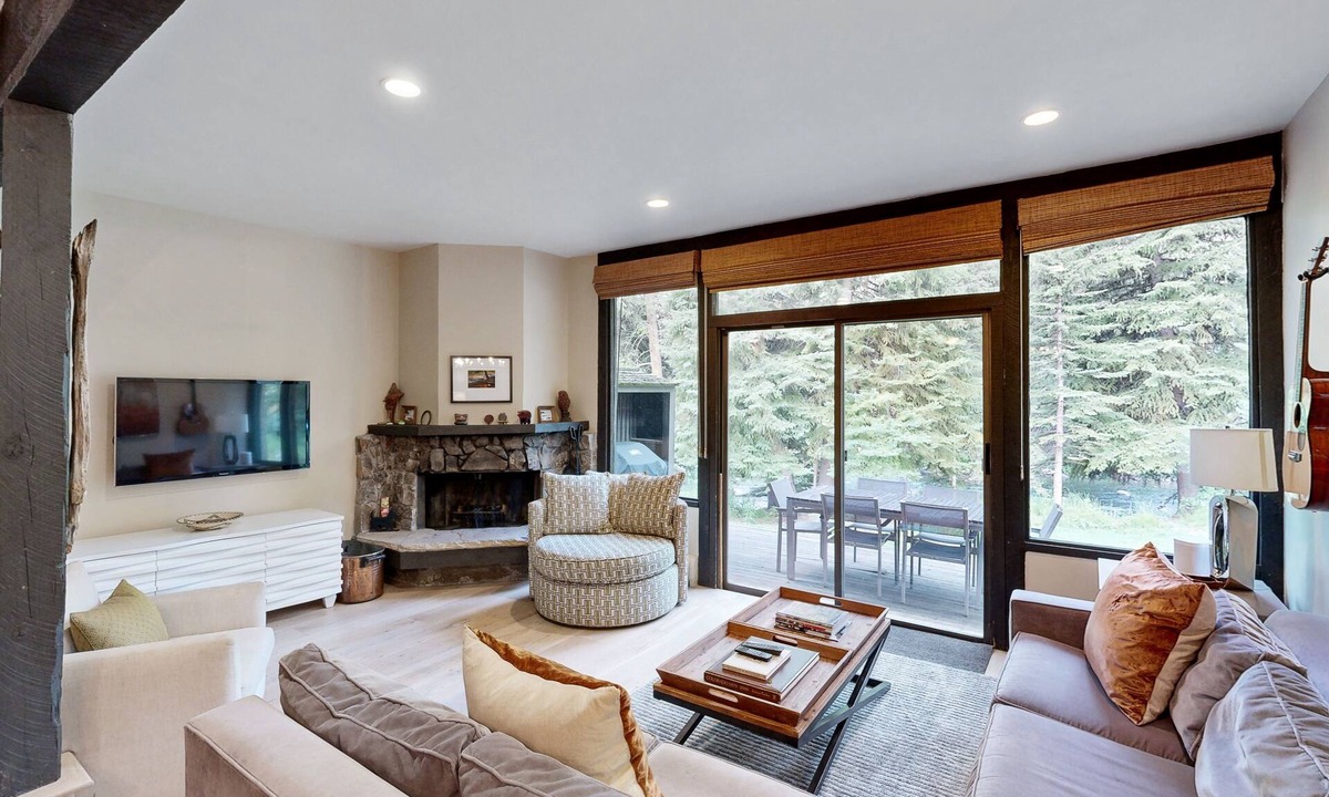 Vail House | Colorful Riverfront Chalet with Shared Pool and Hot Tub - Close to Ski Slopes
