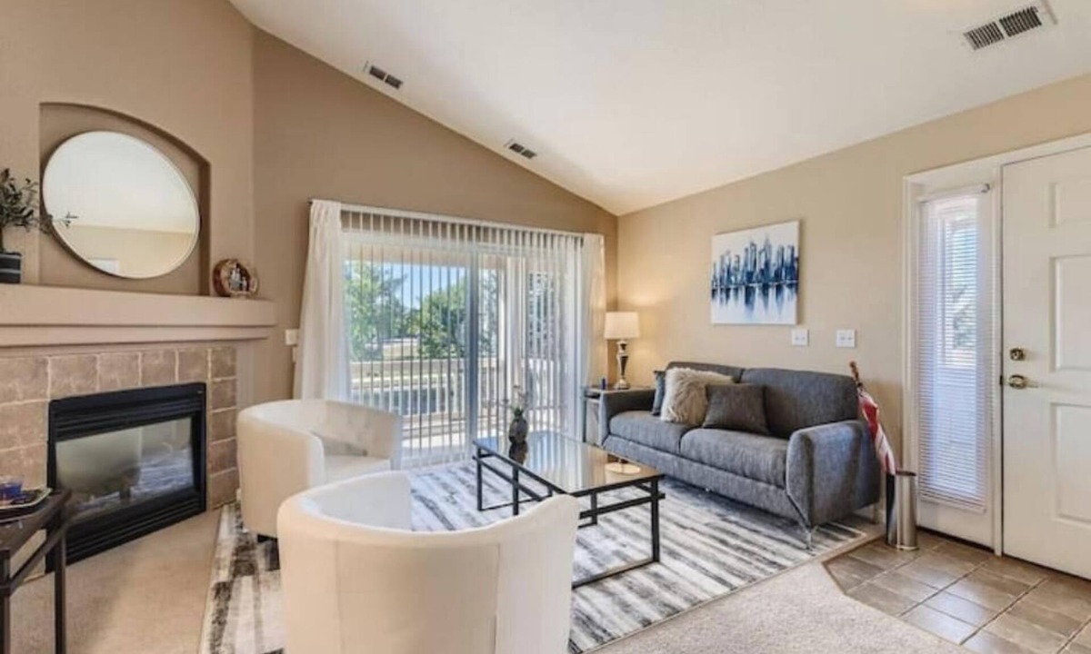 Broomfield Villa | Comfortable 2 BDR/2 BA Condo in Golf Community