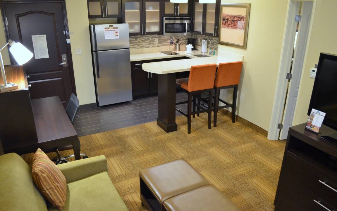 Longview Condo | Condo ∙ 2 bedrooms ∙ 5 guests