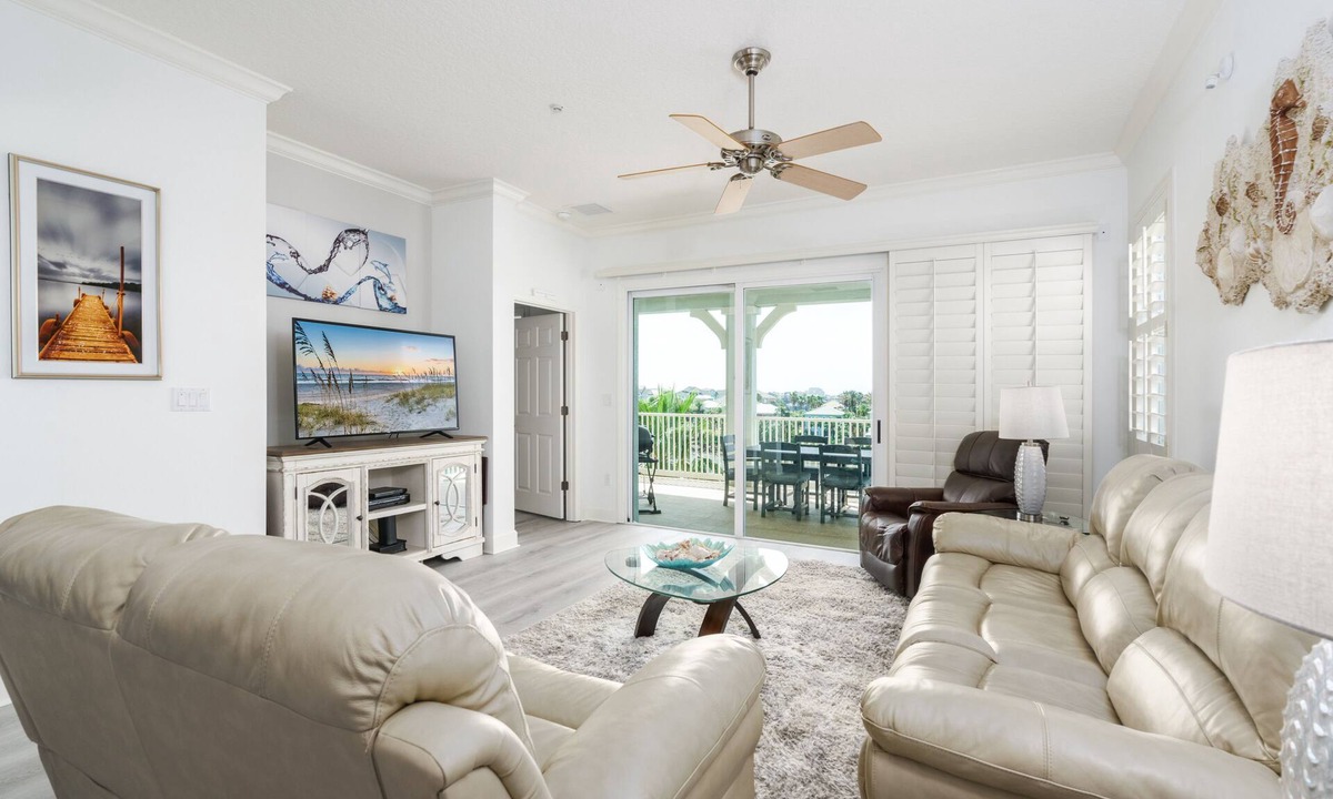 Palm Coast Condo | Corner Condo #1145 with Sunset Views from the Balcony at Cinnamon Beach