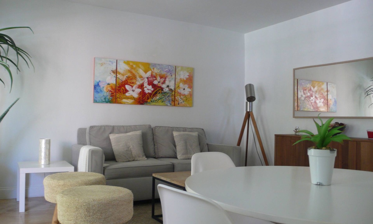 Key Biscayne Apartment | Cozy beach apartment in the heart of Key Biscayne