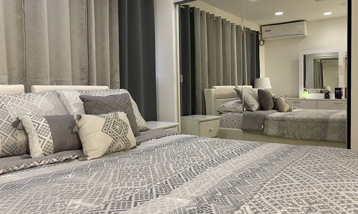 Pinecrest West Park Apartment | Cozy studio for two, in the heart of Tampa