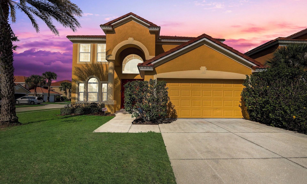 Loughman House | Disney Area Villa, 5 BDRM in Gated Aviana Resort with Pool, Spa, Wi-Fi