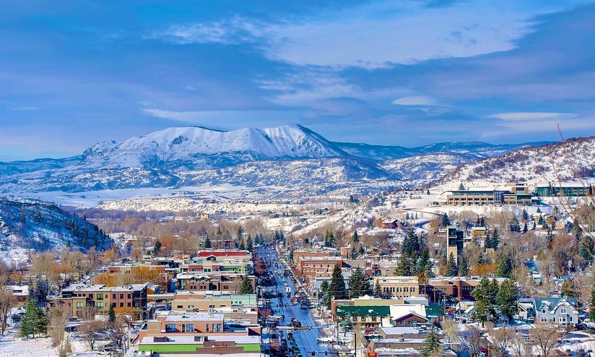 Steamboat Springs House | Dog's OK! Epic Views-Easy Access to Mtn/Town-Walk to Town/Trails-Garage-Deck-Fenced Patio-Grill-W/D