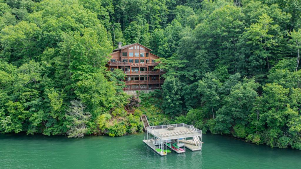 Blue Ridge House | Eagles Landing by Escape to Blue Ridge