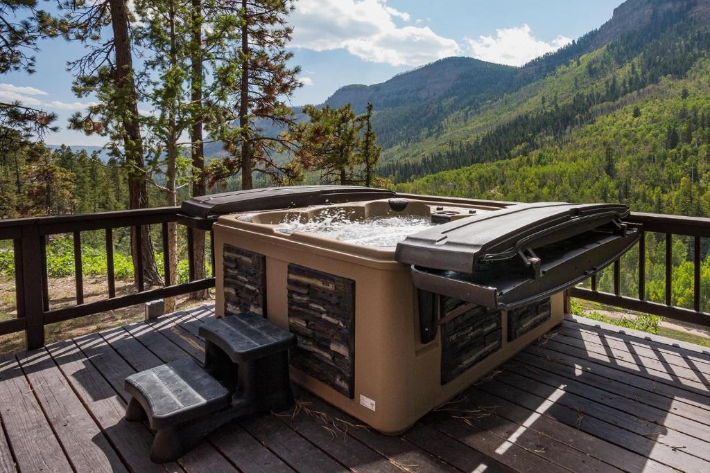 Purgatory House | Electra Lake 761 Spruce Mesa