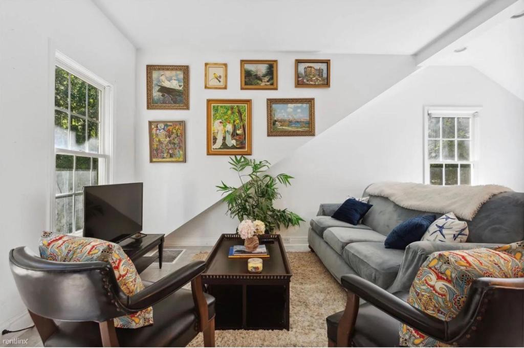 Covington Apartment | Elegant Guest Studio in Upscale Community