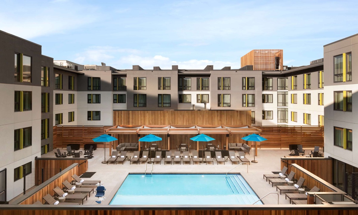 Goss - Grove Hotel | Embassy Suites by Hilton Boulder