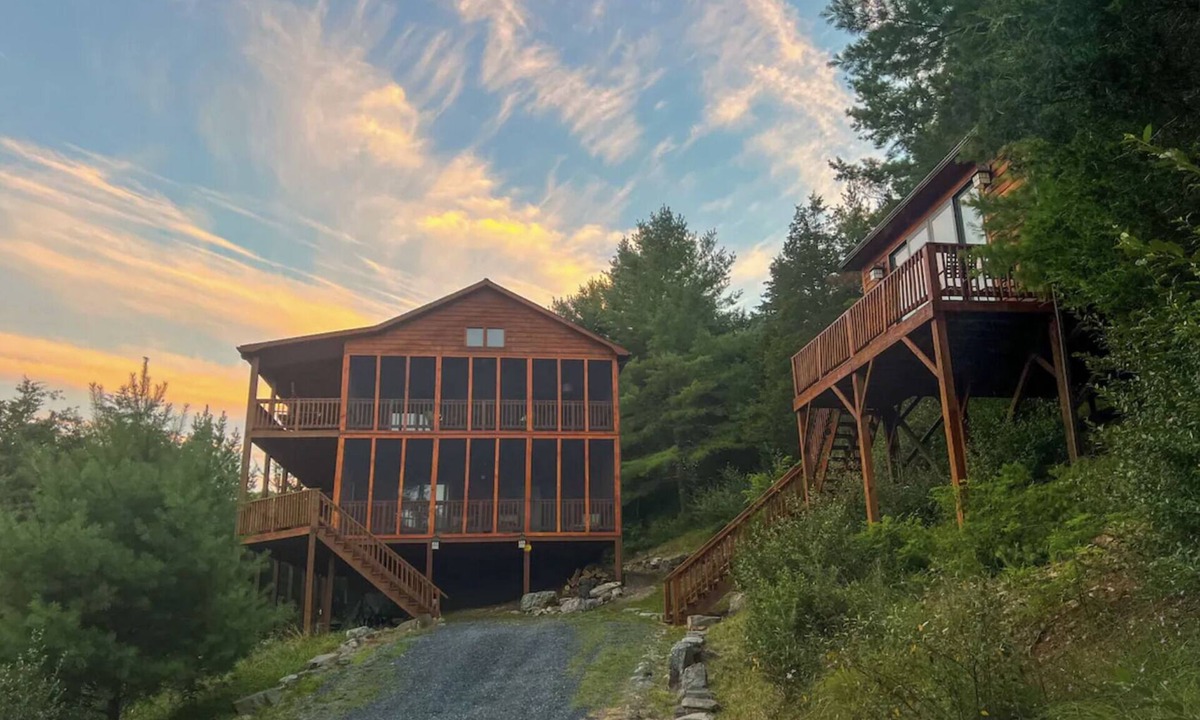 Lost River Cabin | Entire Cabin in Lost River w/fire pit + pet friendly!
