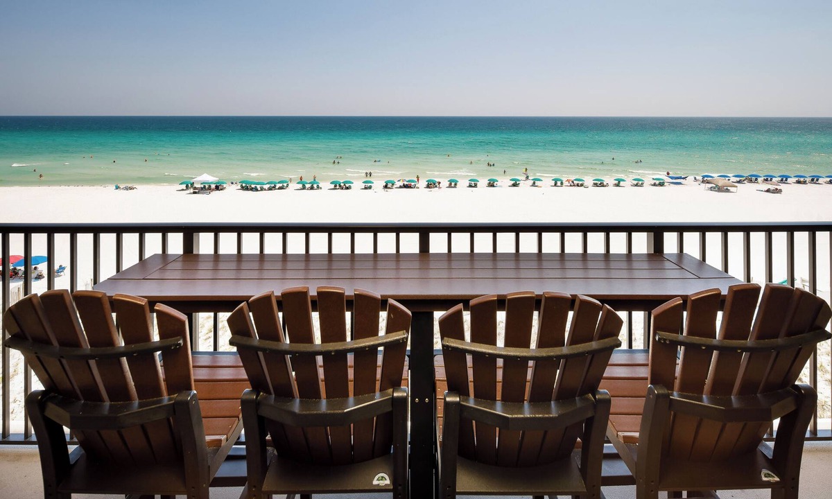 Fort Walton Beach Condo | ETW 4003 The Happy Shore:Enjoy the Ultimate Location with Breathtaking Views!
