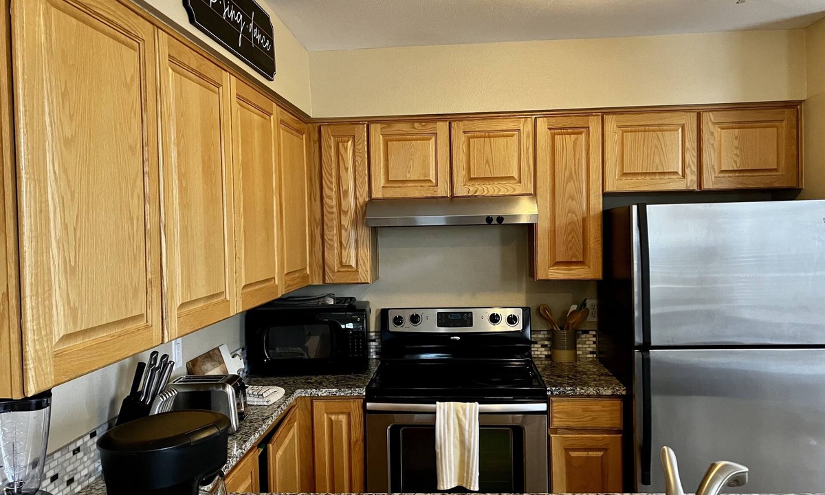 Glenwood Grove - North Iris Condo | ❤ Exceptional Boulder Executive Home - Top VRBO, Internet, 3B/2B, Great Kitchen
