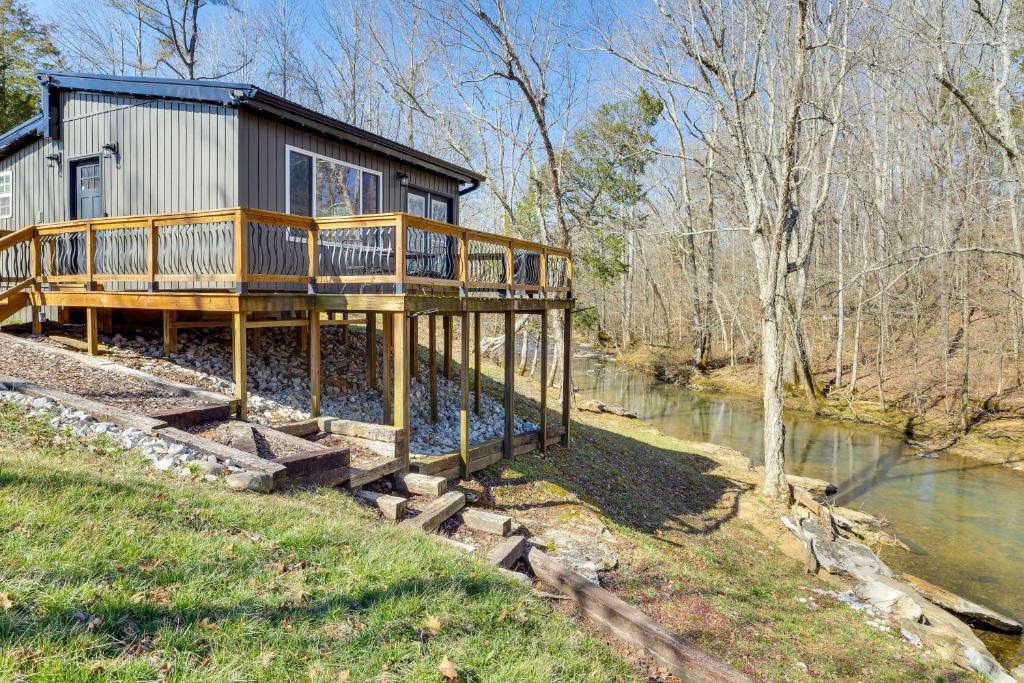 Baxter Apartment | Fish and Hike Studio on Cane Creek