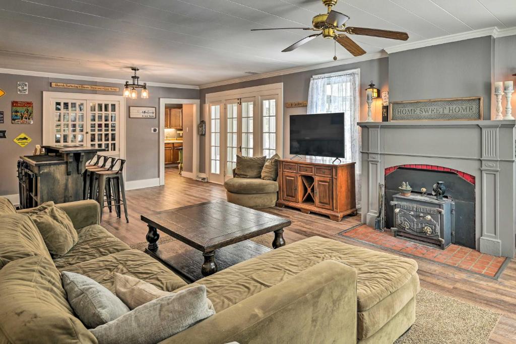 Otter Lake House | Forestport Home with Access to Otter Lake