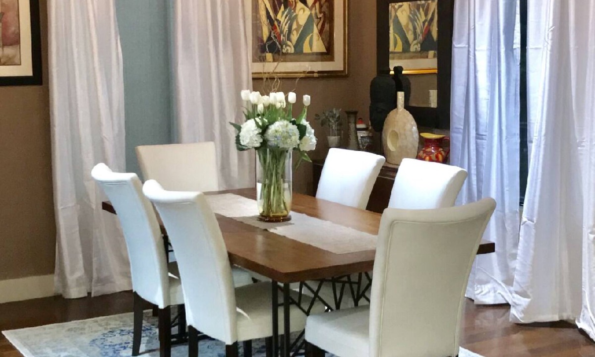 Midtown House | Gated Luxury 3-bedroom 2200 sq ft best value 1-3 minutes to Downtown venues