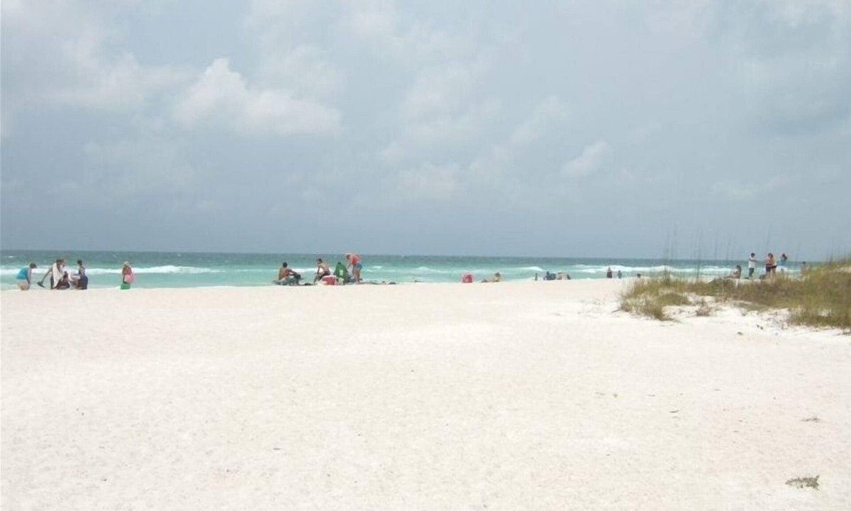 Coquina Sands | Holmes Beach
