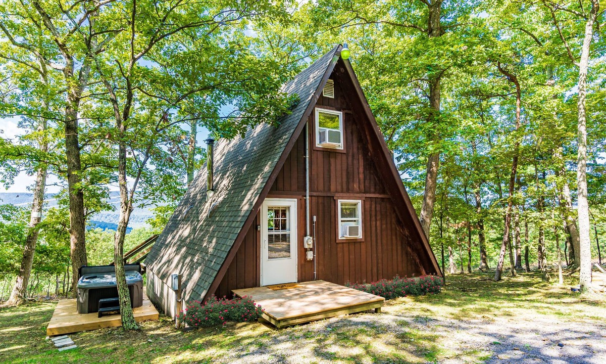 Berkeley Springs Cabin | Great Views! A-Frame w Hot Tub, Grill & Fire Pit