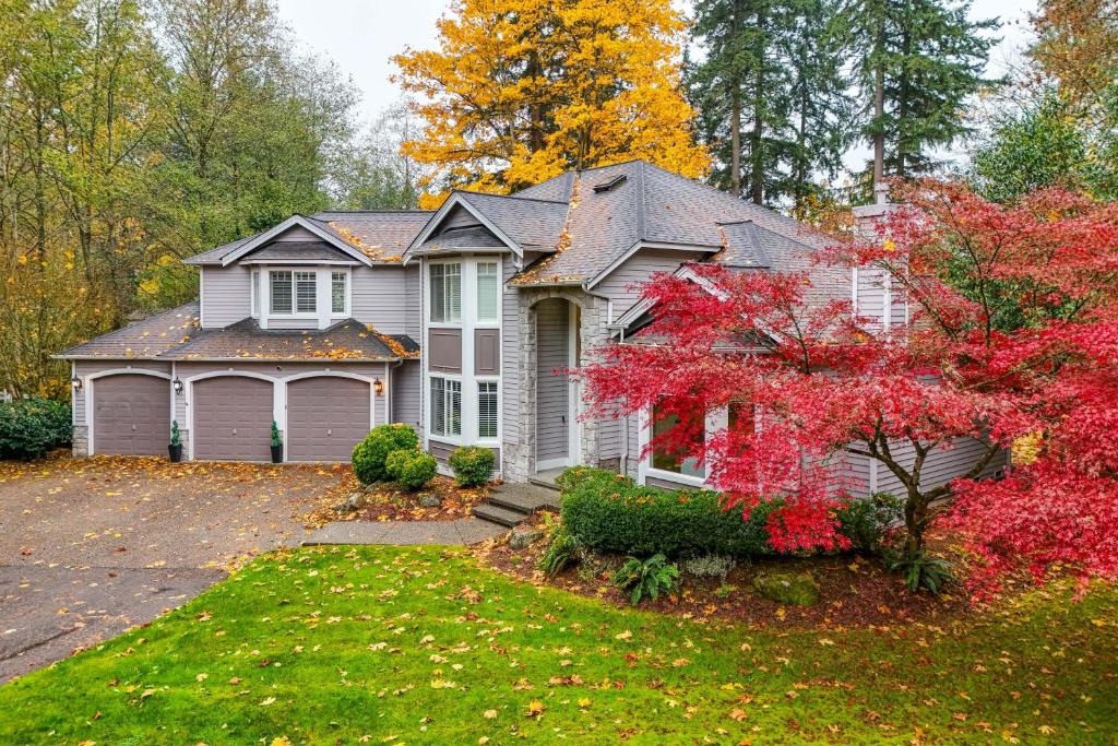 Seattle Hill-Silver Firs House | Group Getaway Spacious Snohomish Home!