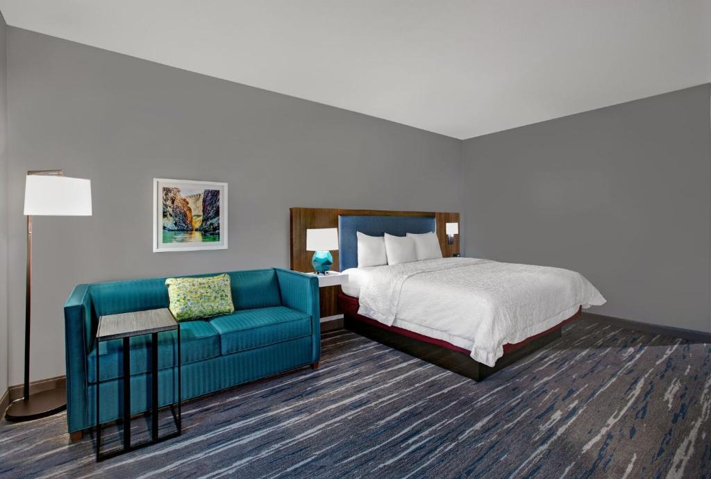 Weslaco Hotel | Hampton Inn Weslaco