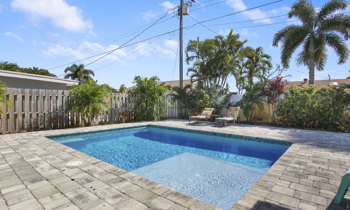 Florida North Atlantic Coast House | Heated salt water-pool & spa, walk to local beach, park, boat ramp, restaurants.