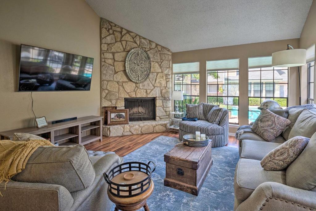 Horseshoe Bay House | Horseshoe Bay Resort Townhome - Near Lake LBJ!