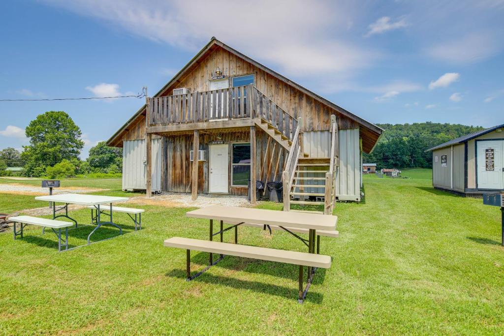 Winona Apartment | Huntsville Getaway Access to ATV Authorized Route