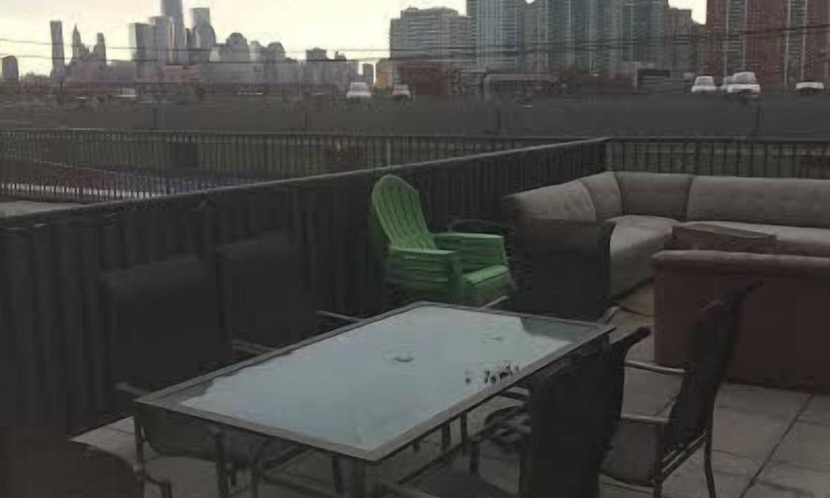 Hoboken Apartment | Ideal 2,225 Sq Ft 4 Br/2 Ba For Super Bowl Rental. Sleeps 4-11 With Huge Patio