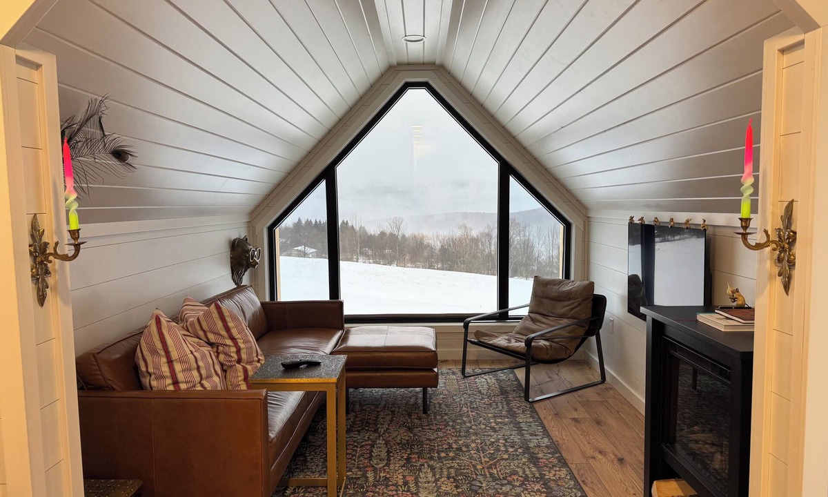 Denver Cabin | Incredible Mtn Views: Cozy Cabin