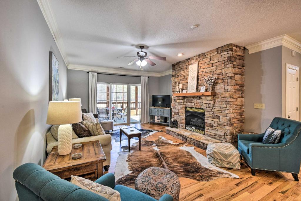 Clayton Apartment | Inviting Kingwood Resort Condo in Clayton!