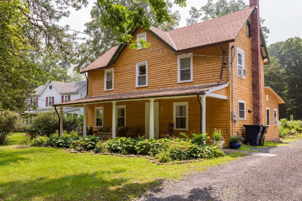 Palenville House | Kaaterskill Ski Luxury Historic Home on the Stream