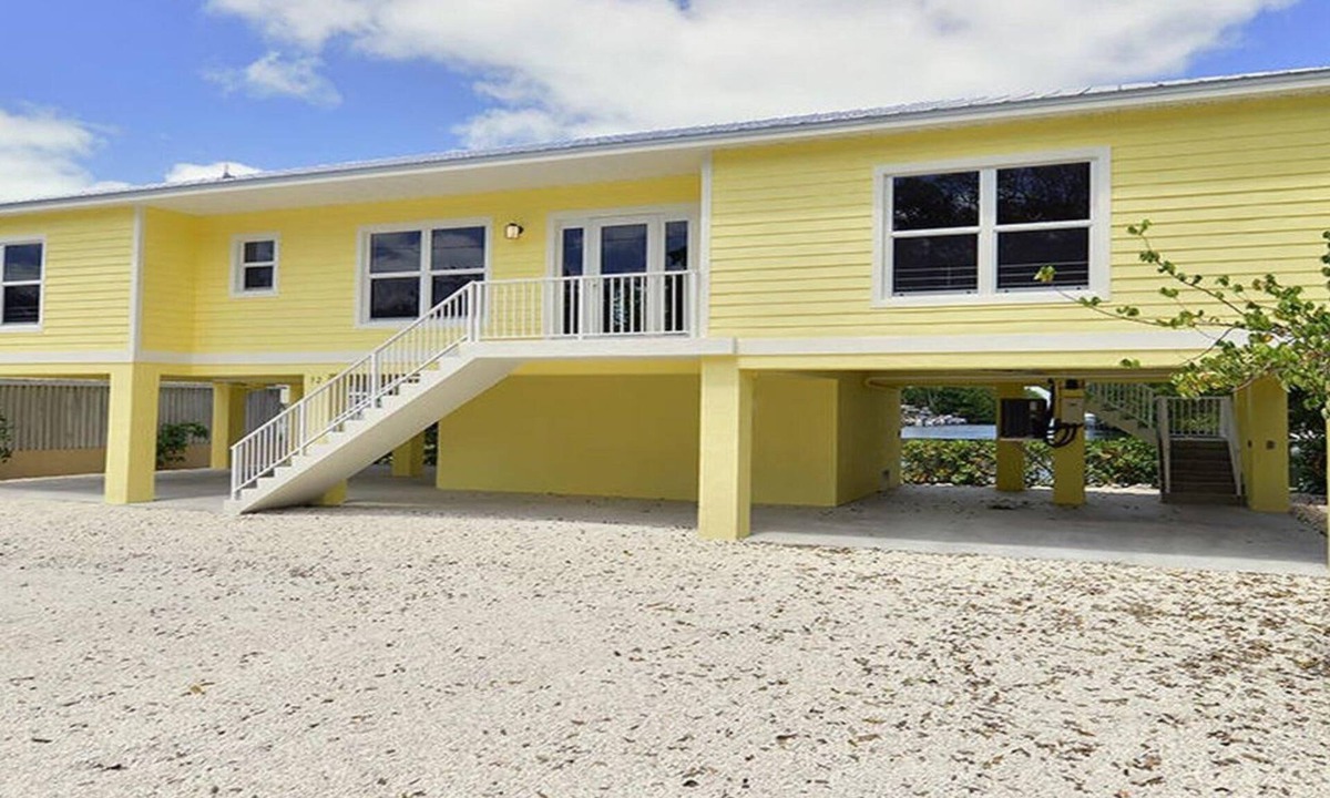 Pirates Cove House | Key Largo gem on the water with a little slice of heaven!