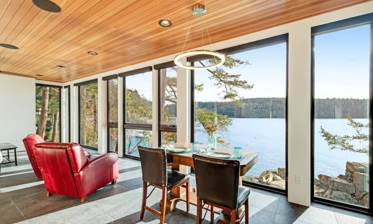 Anacortes House | Kingfisher Cove Hideaway