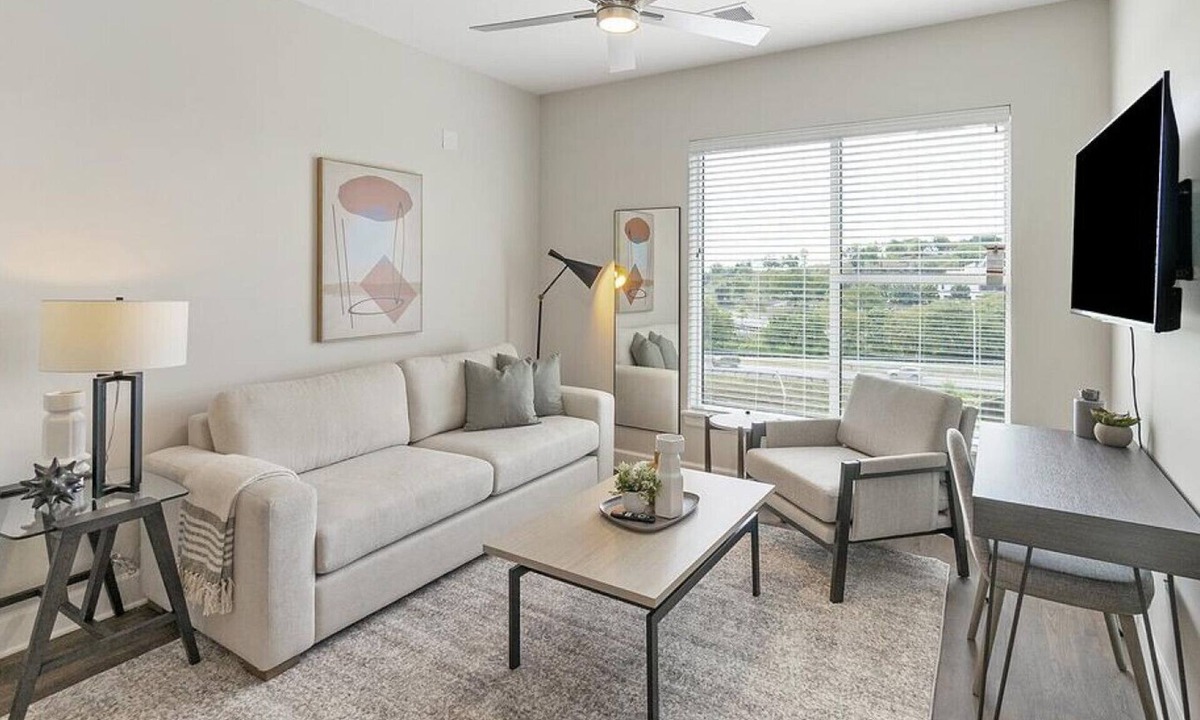 The Gulch Apartment | Landing at Haven at the Gulch - 1 Bedroom in Downtown