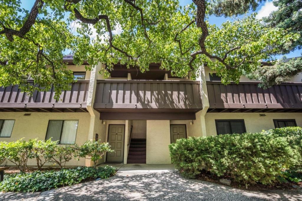 Sunnyvale Apartment | Large and full of light apartment next to Google, Apple, Stanford in the heart of Silicon Valley