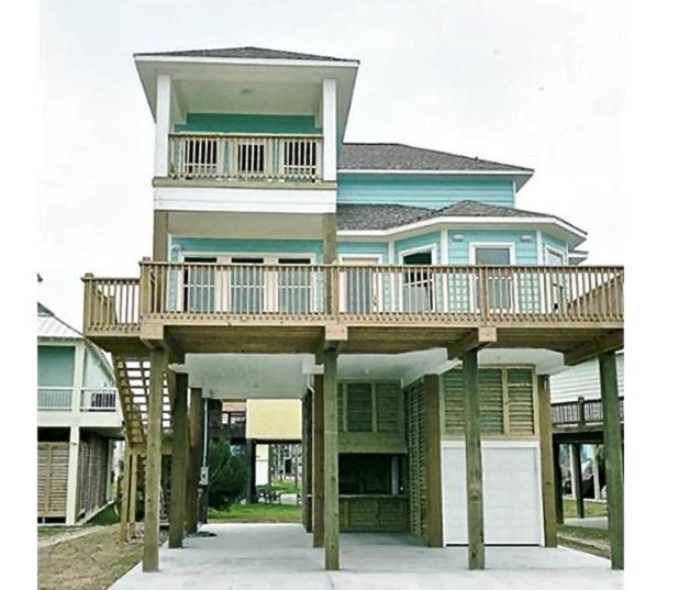 Port Bolivar House | #Latitude Adjustment Home