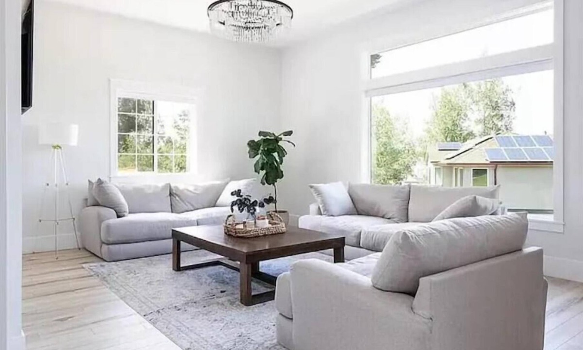 Northwest Arvada House | Live it Up! Pure Lux W Private Pool/Spa & Game Center!