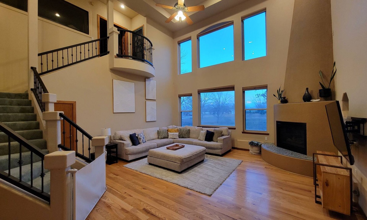 Mesilla Other | Luxurious 4-bedroom farmhouse with pool and upscale amenities located in Mesilla