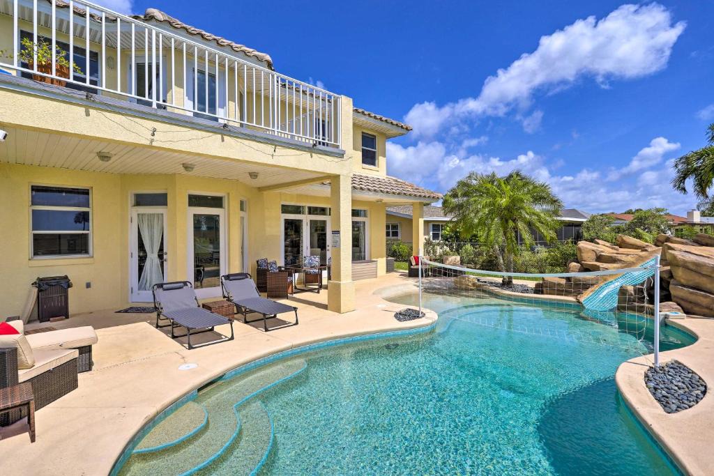 Cocoa Isles Country Club House | Luxury Cocoa Beach Getaway with Saltwater Pool!