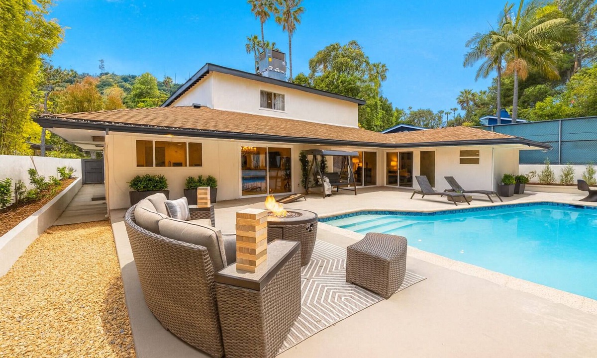 Hollywood Hills West House | Luxury Hollywood Hills Villa: Heated Pool, Unique Design, Peaceful and Private