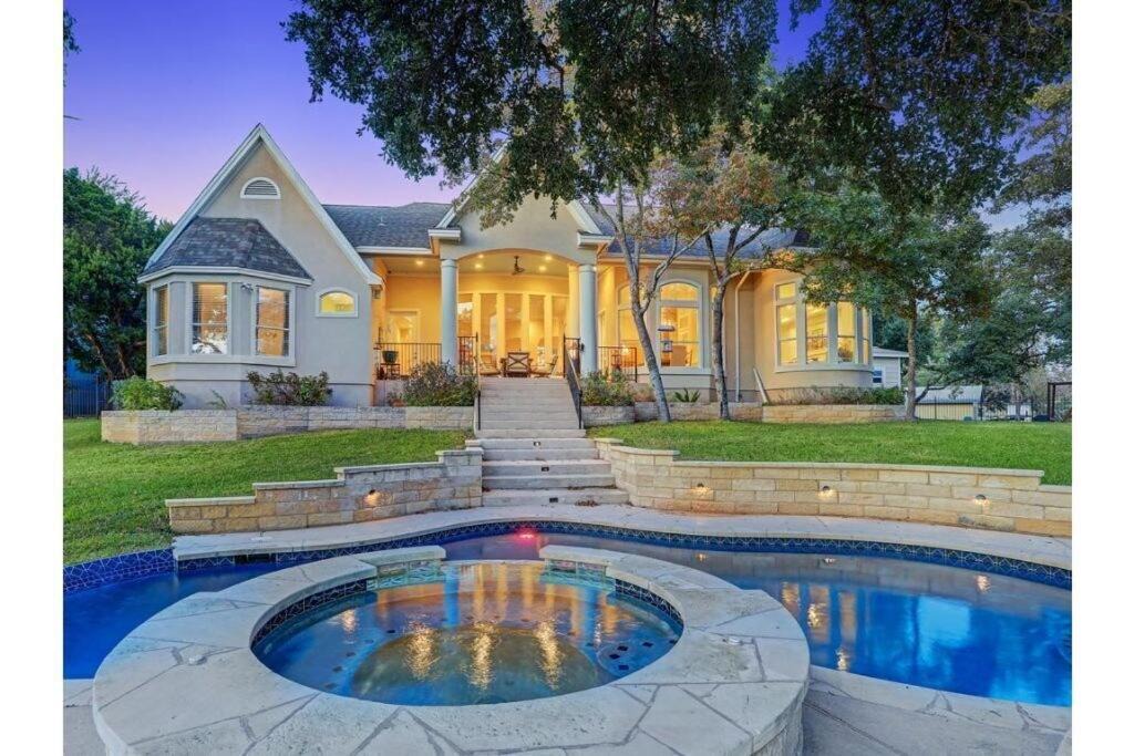 Leander House | Luxury Lake House w/Heated Pool & Multiple Spas