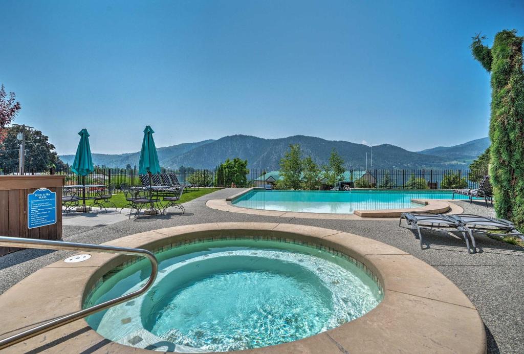 Wapato Point Apartment | Manson Condo with Pool Access - Near Marina and Town