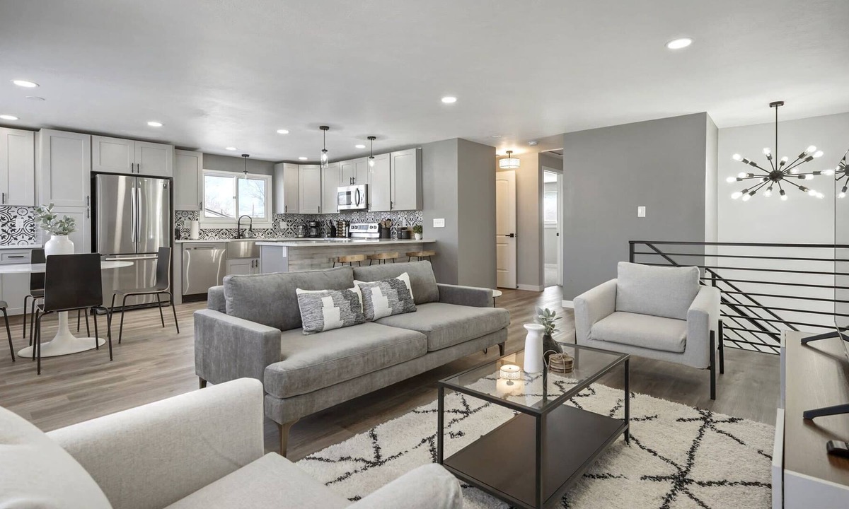 Highlands House | @ Marbella Lane - Serene 4BR Getaway in Arvada