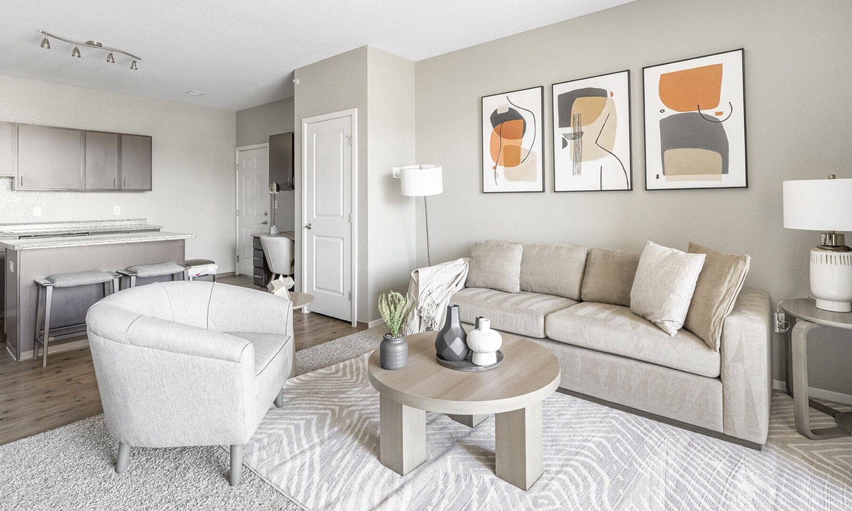Lafayette Apartment | Modern Apartment in Prime Location (ID3506X55)