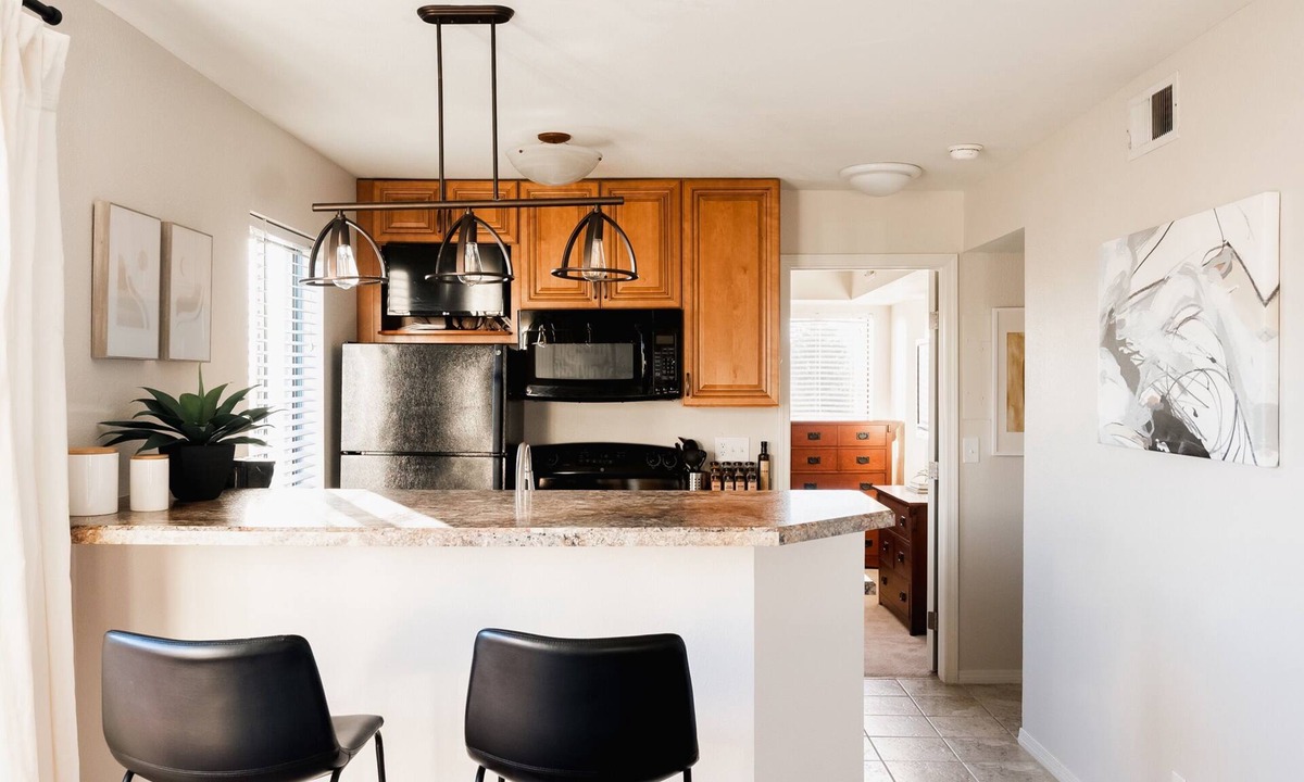 Greenwood Village Condo | Modern Contemporary Apt | DTC/Boston Commons
