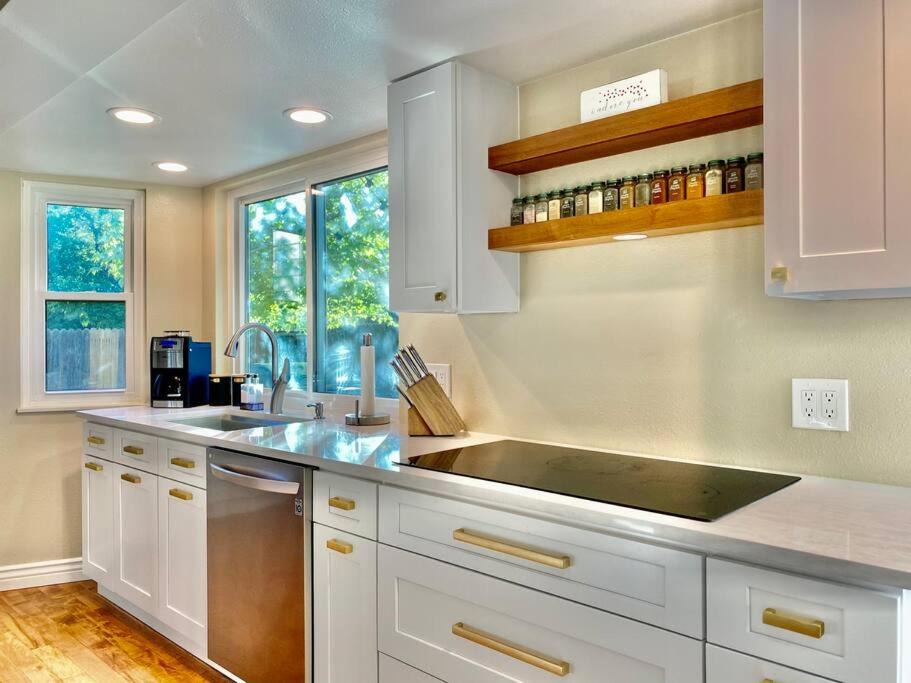 Morrison House | Modern Home near Red Rocks