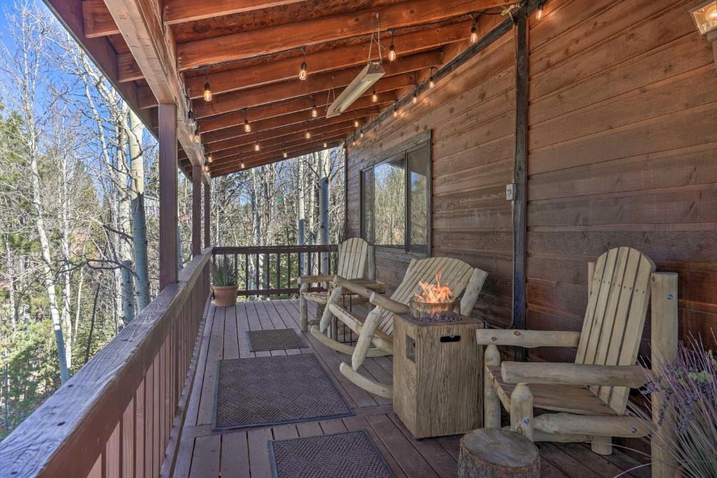Cripple Creek House | Mountain Paradise with Grill, WiFi and Stunning Views!