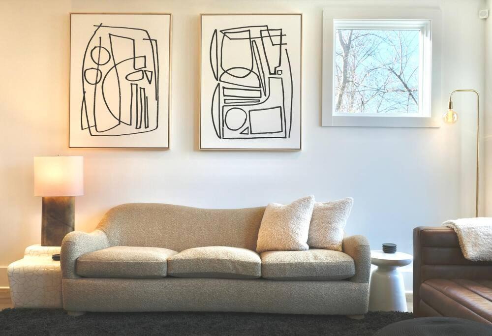 Talbot's Corner House | NASHVILLA. A Luxe Escape + 3 Miles to Downtown.
