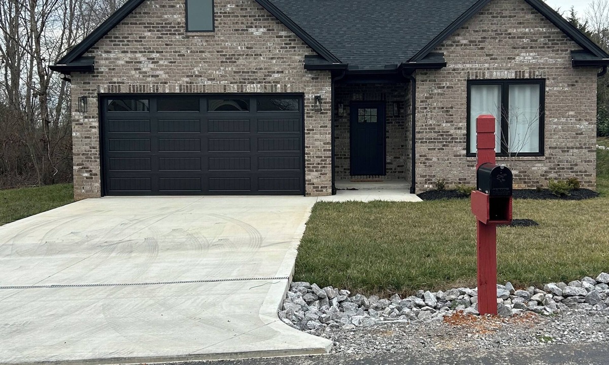 Tellico Village House | New house in Tellico village close to lake and golf course