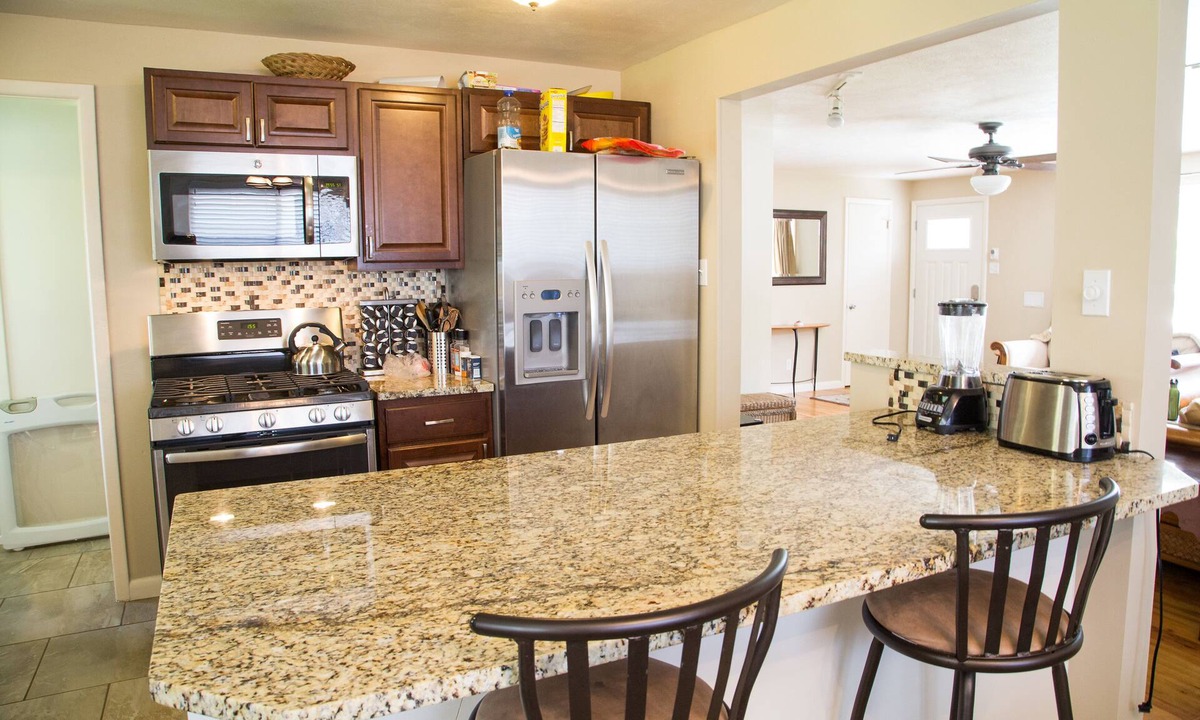 Broomfield House | New Kitchen, Room For The Whole Family - Near 1st Bank Center